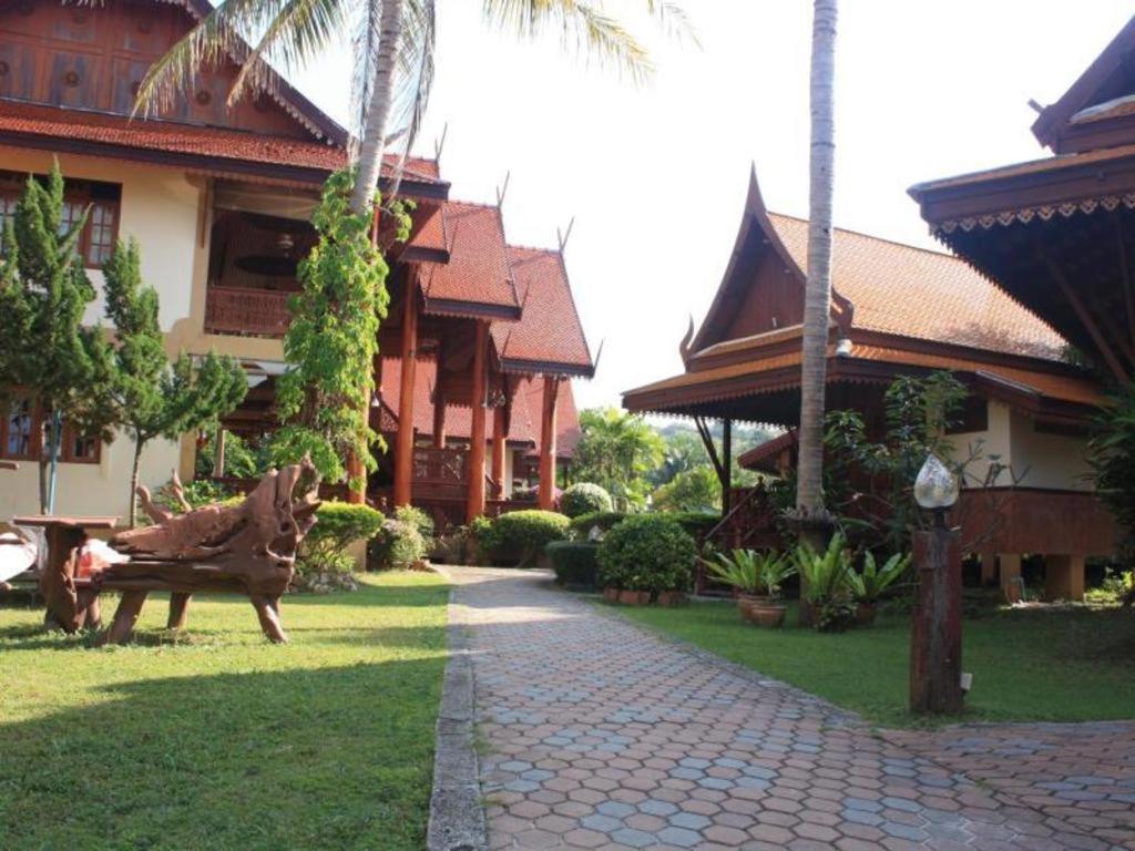 Grand Sea Beach Resort Haad Rin Exterior photo